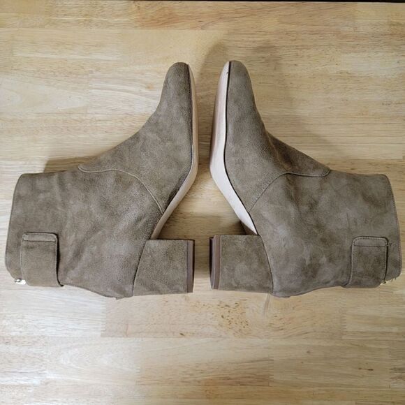 Nine West Quarryn Suede Zipper Back Snap Heeled Ankle Boots Tan Size 6.5 - Picture 11 of 12
